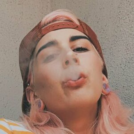 ChristinaCreeps naked onlyfans