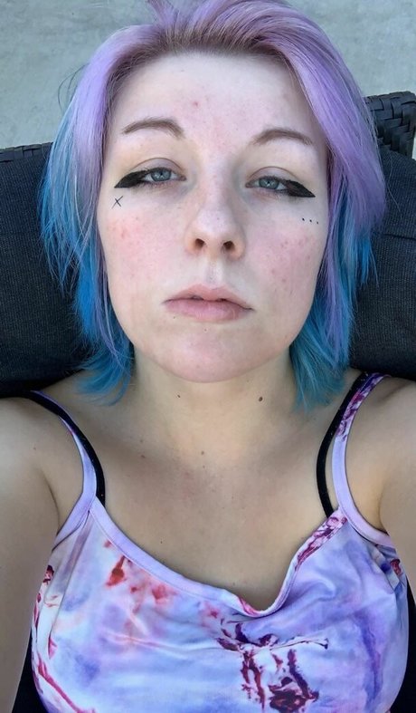 Peachymaxine onlyfans