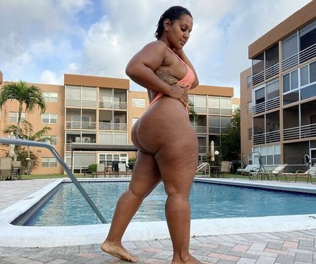 esmy v onlyfans nudes