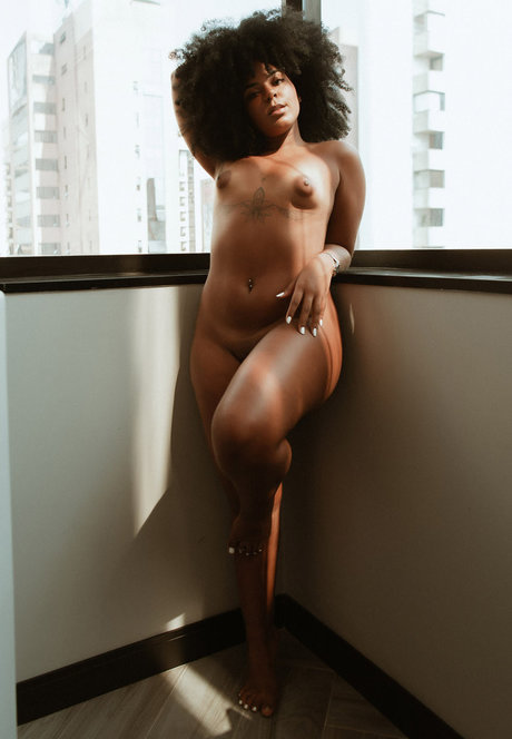 Raquel Mendes onlyfans sextape