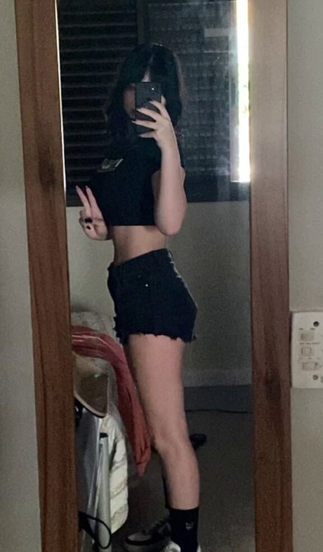 _konneko_ onlyfans leaked