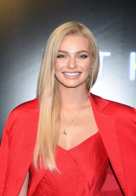 Karolina Bielawska onlyfans mega