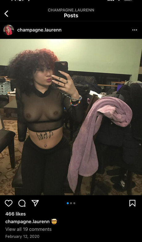 Champagne Lauren nude leak onlyfans