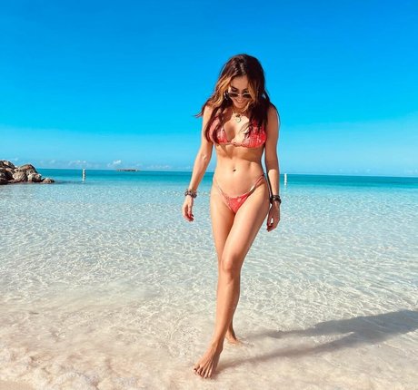 Carolina Gaitan onlyfans nude leaks