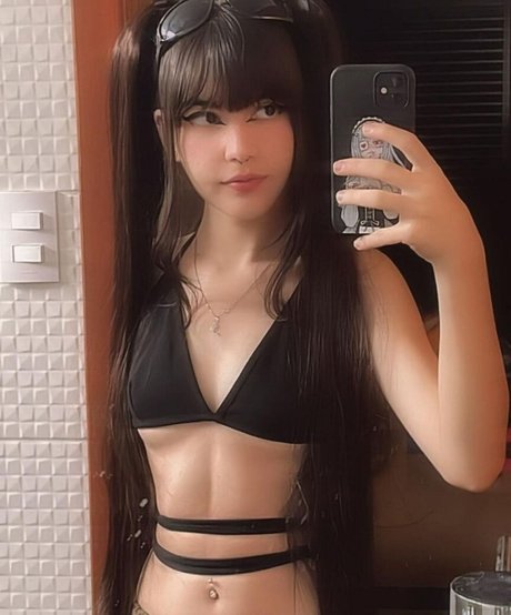 Lullychaan porn onlyfans