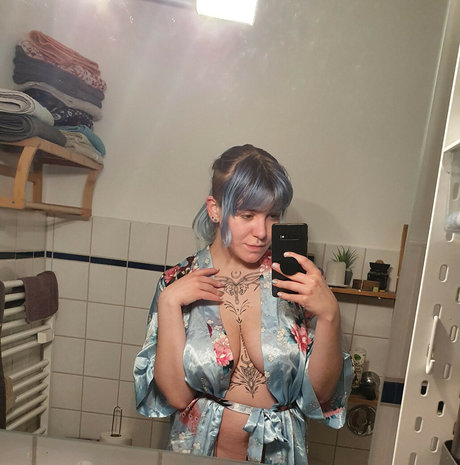 softcorecosplay onlyfans lean