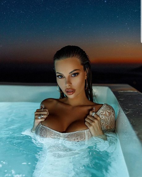 Justyna Gradek onlyfans xxx