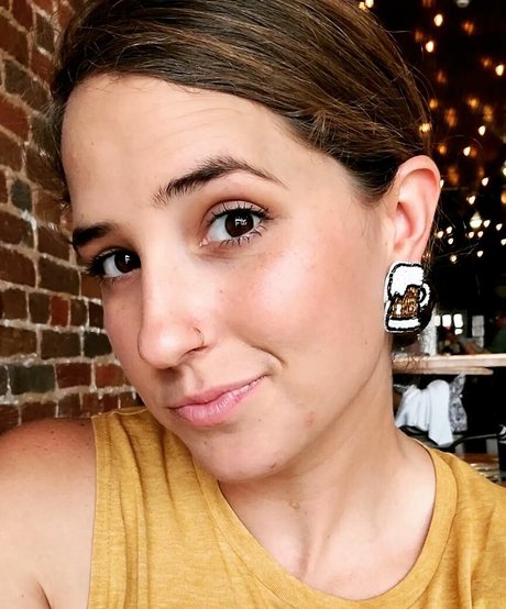 Lizzie All Day onlyfans content leaked