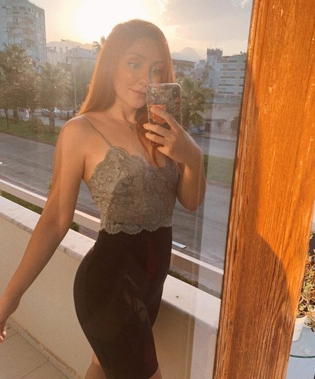 Ezgi Zorba only fans xxx