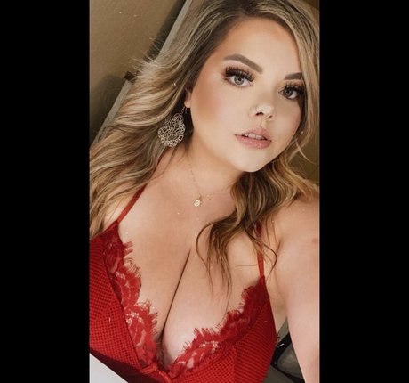 Lilly Zamora leaked onlyfans nude