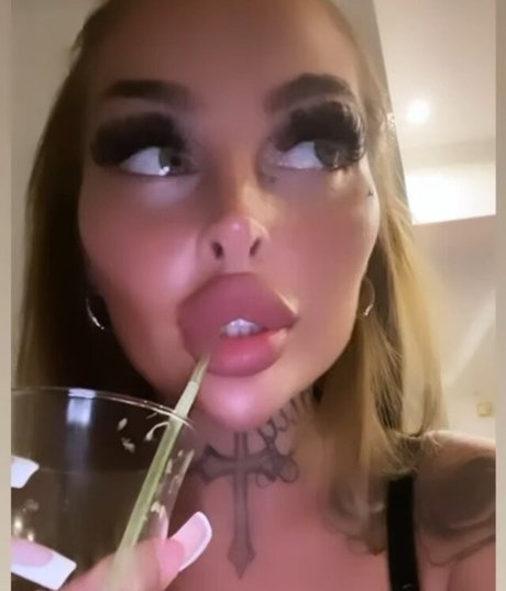 lola official new onlyfans