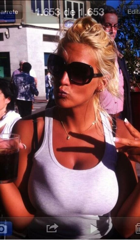 Gatina22 strip onlyfans