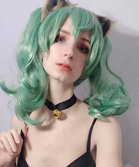 Holly White porn onlyfans