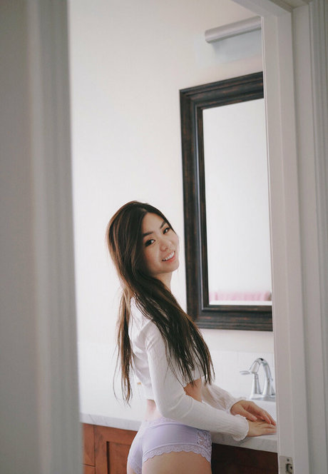 suz owo onlyfans model