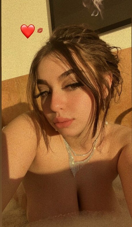 Lizzie Foxie onlyfans porn free