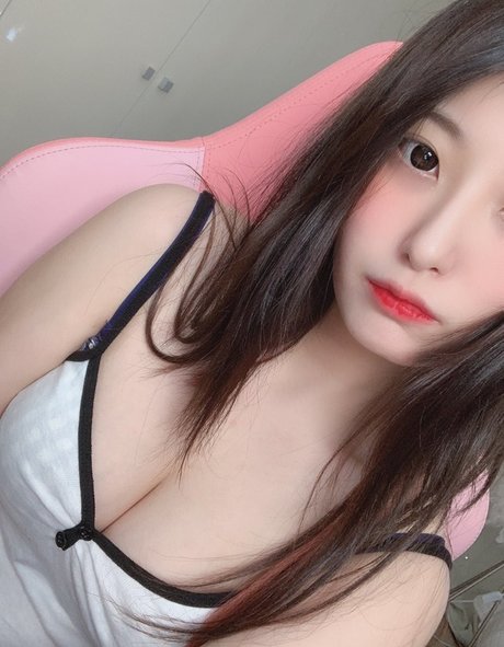 azuan2001 onlyfans ass