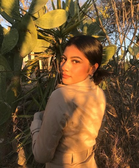 Paola Bustamante only fans leaked