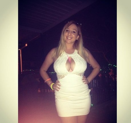 Wears ren nudes onlyfans leak