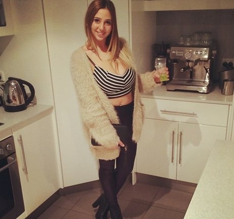 Wears ren leaked only fans nudes