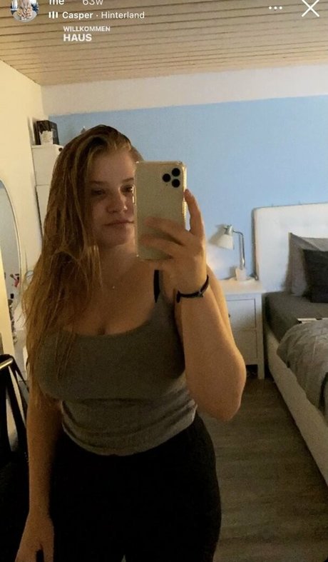 Aline Zwahlen onlyfans leaked