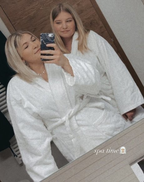 Aline Zwahlen Profile pic