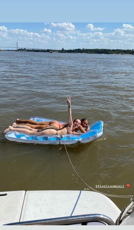 Florencia Lisomini nude leak onlyfans