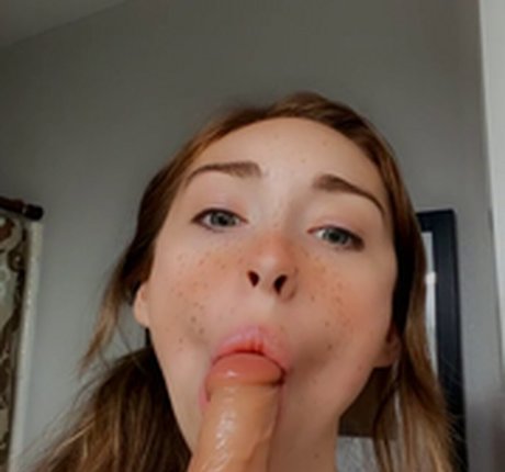chelsiesAsmr only fans nude leaks