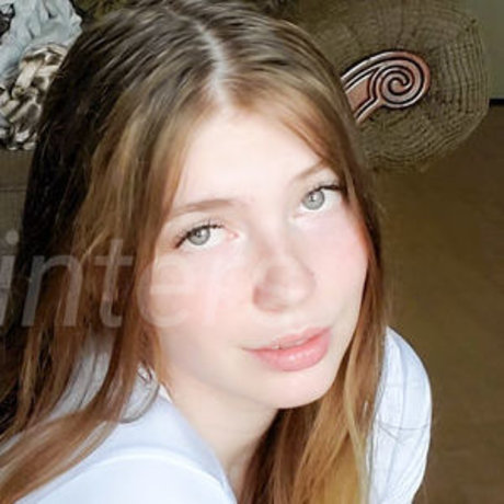 Tessa Winters onlyfans nude leak