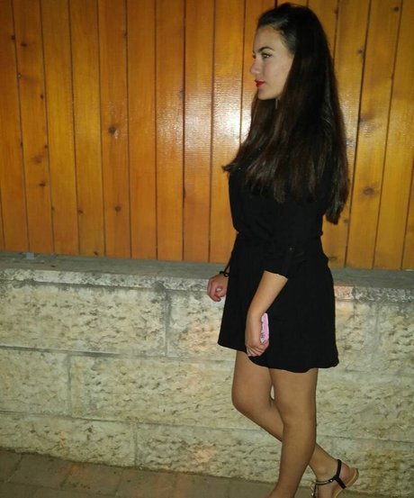 Sara Avni Profile pic