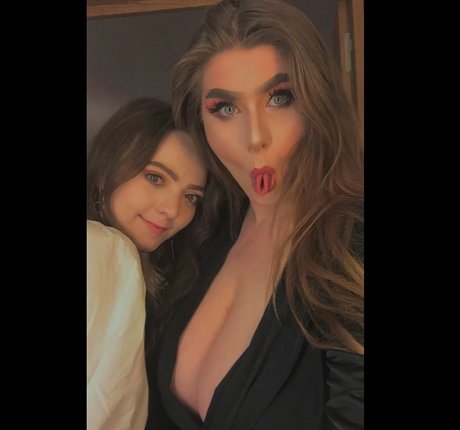 Sophie C only fans sex