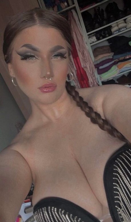 Sophie C onlyfans photo