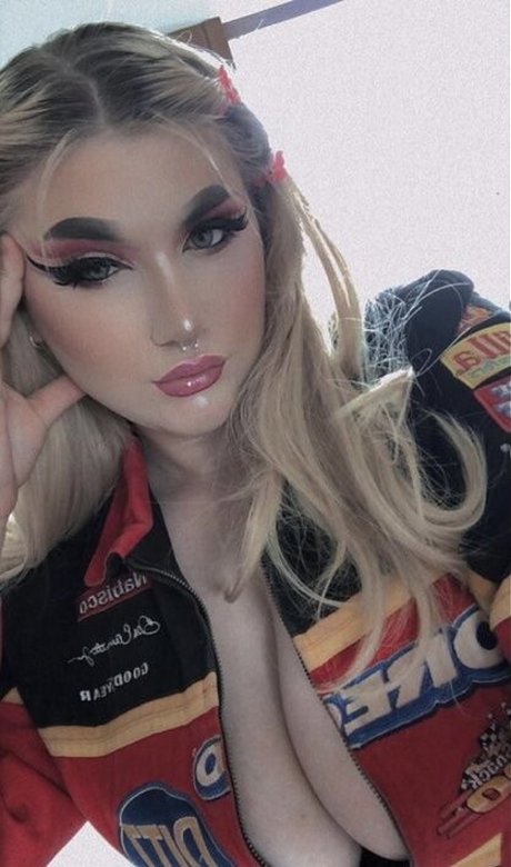 Sophie C onlyfans naked