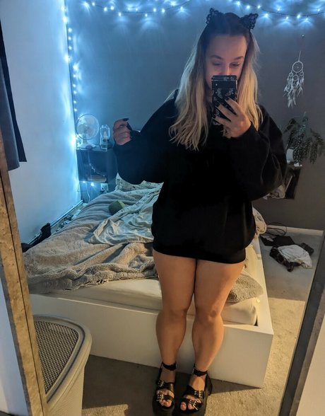 goth kitten onlyfans nude leaks