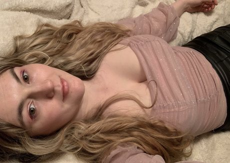 Abbysmile09 nude leaked onlyfans