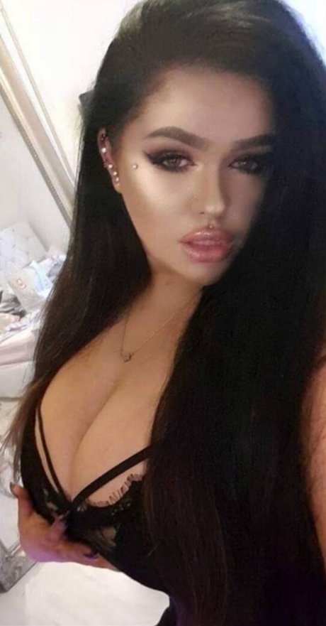 Megan Carys Gomer nude leak onlyfans