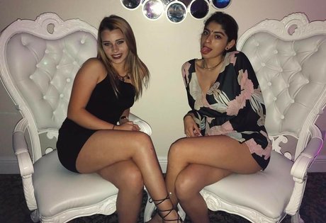 Antoenella nudes only fans