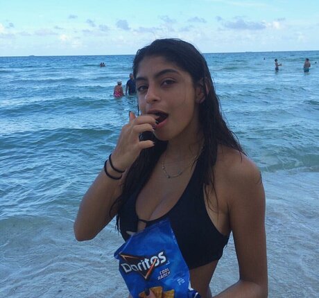 Antoenella onlyfans model photo