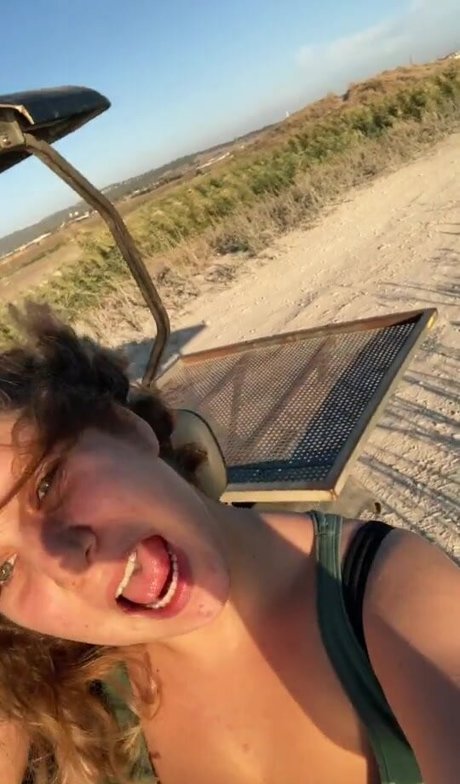 Ori Yaron onlyfans model photo