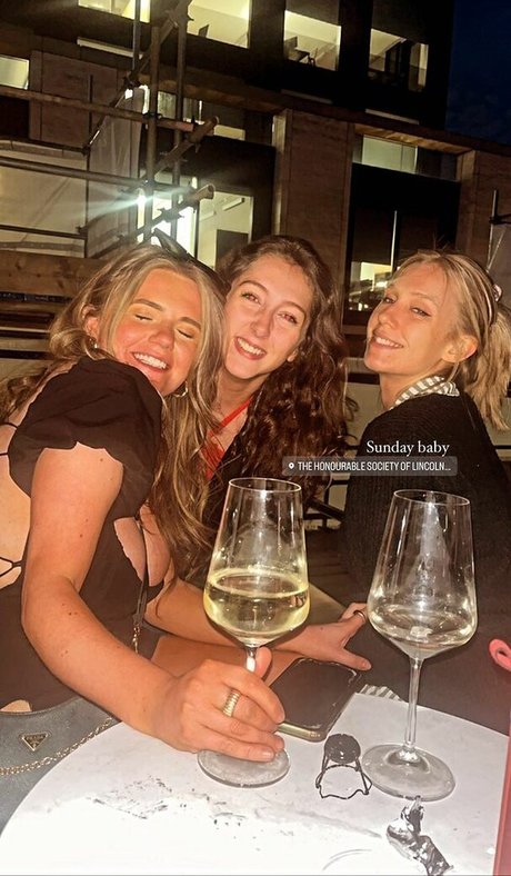 Emily Mather onlyfans content leaked