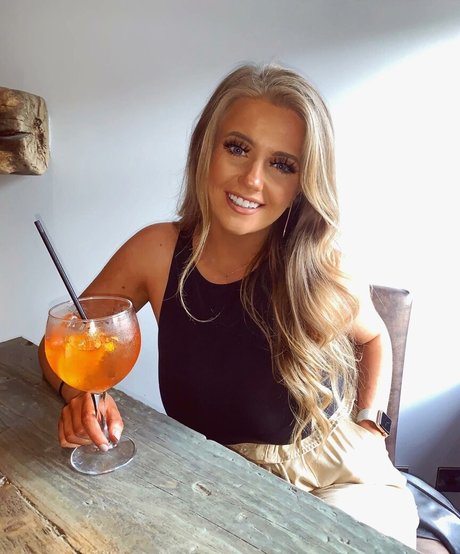 Emily Mather onlyfans porno