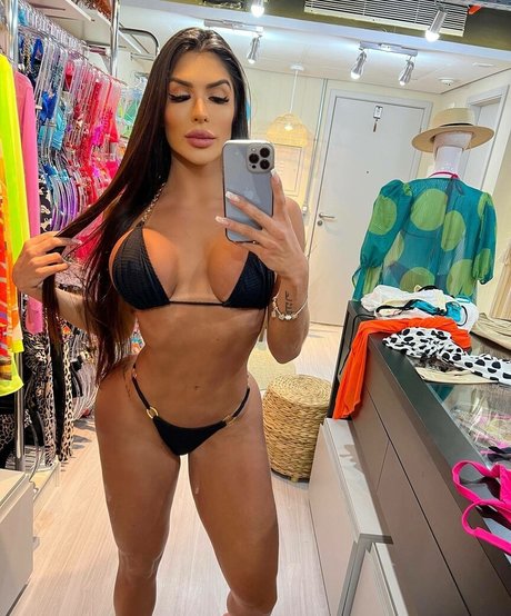 Mayara Della Vega onlyfans naked