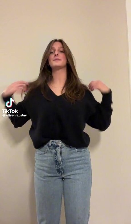 Efiyenia Stavropoulos naked onlyfans