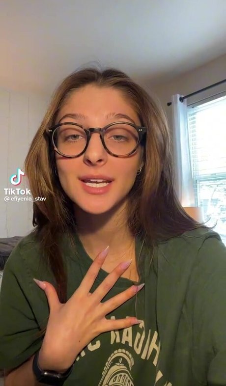 Efiyenia Stavropoulos leaked onlyfans pictures