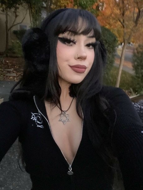 AnnaliseHorror onlyfans sex leaks