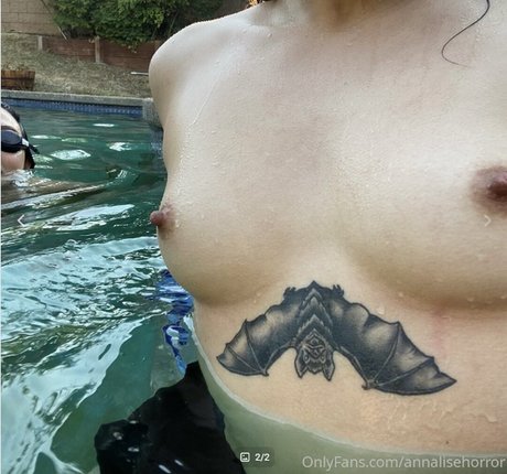 AnnaliseHorror onlyfans leakes