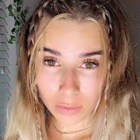 Butterflybbyyyy leaks onlyfans