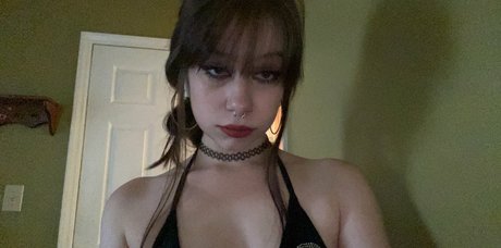 sluttylilypad onlyfans nude pics