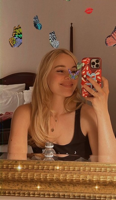 Holly Ramsay Profile pic