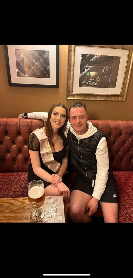 Chelsea Rowlinson onlyfans for free