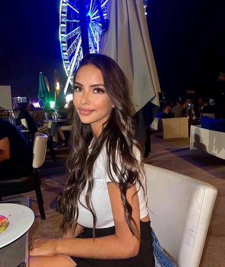 Chirine Sabaiti onlyfans nude pictures